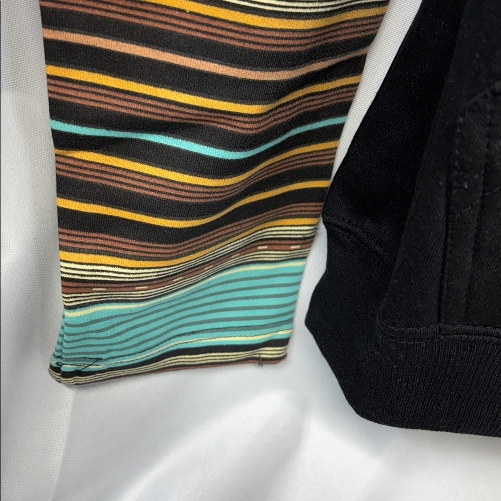 Yellowstone Black mid zip up Hoodie with Striped long Sleeves small - Picture 5 of 11